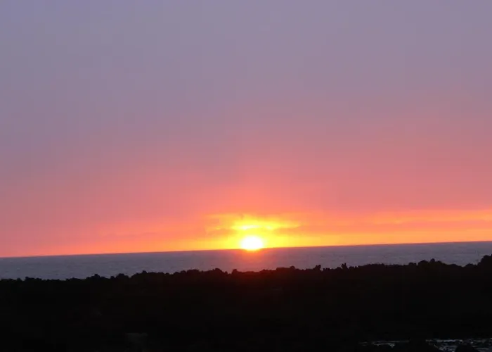 A Casa Do Jesus Al * Lomba (Flores)